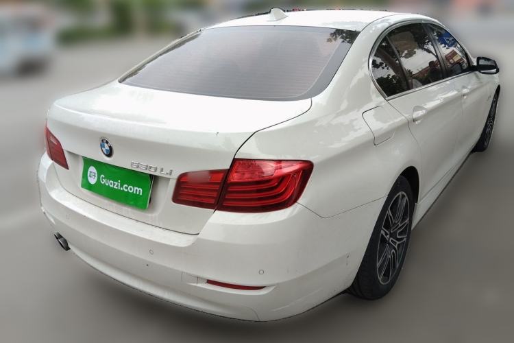 Used BMW 5 Series 2014 530Li Leading Model Rear Right 45 Deg