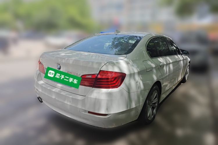 Used BMW 5 Series 2014 520Li Elegant Model Rear Right 45 Deg