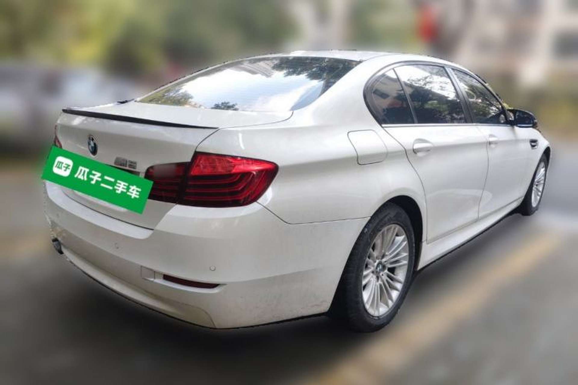 Used BMW 5 Series 2014 520Li Elegant Model Rear Right 45 Deg