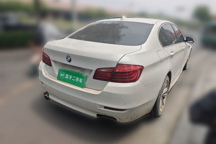 Used BMW 5 Series 2014 520Li Elegant Model Rear Right 45 Deg