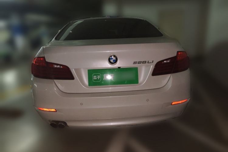 Used BMW 5 Series 2014 528Li Leading Model Rear