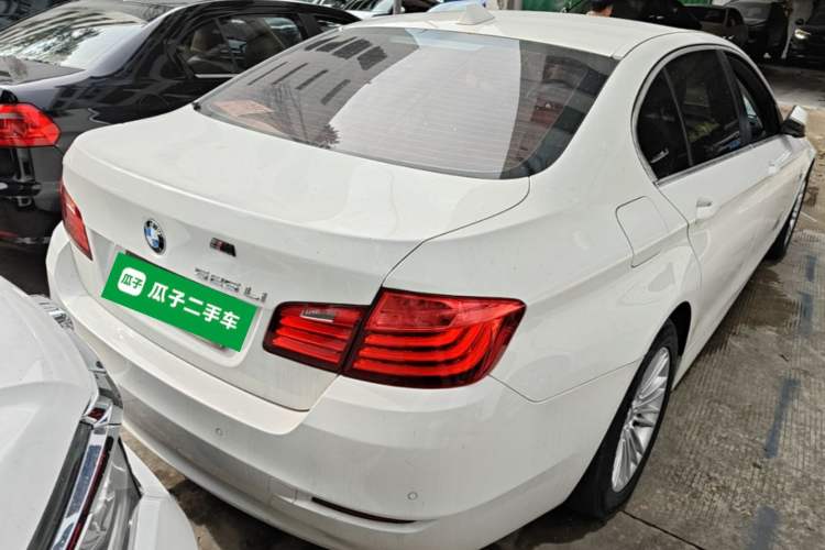 Used BMW 5 Series 2014 525Li Leading Model Rear