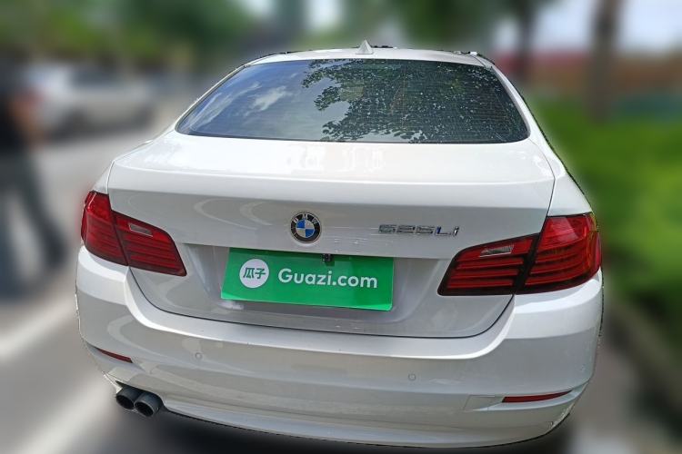 Used BMW 5 Series 2014 525Li Leading Model Rear