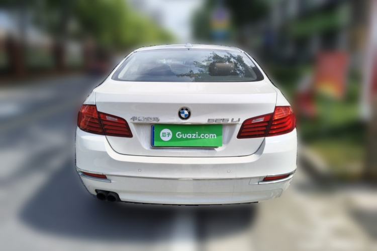 Used BMW 5 Series 2014 525Li Leading Model Rear