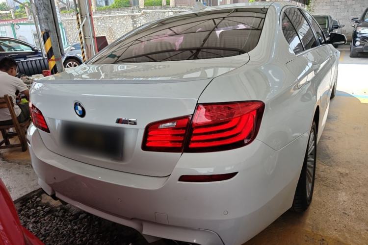 Used BMW 5 Series 2014 525Li Leading Model Rear