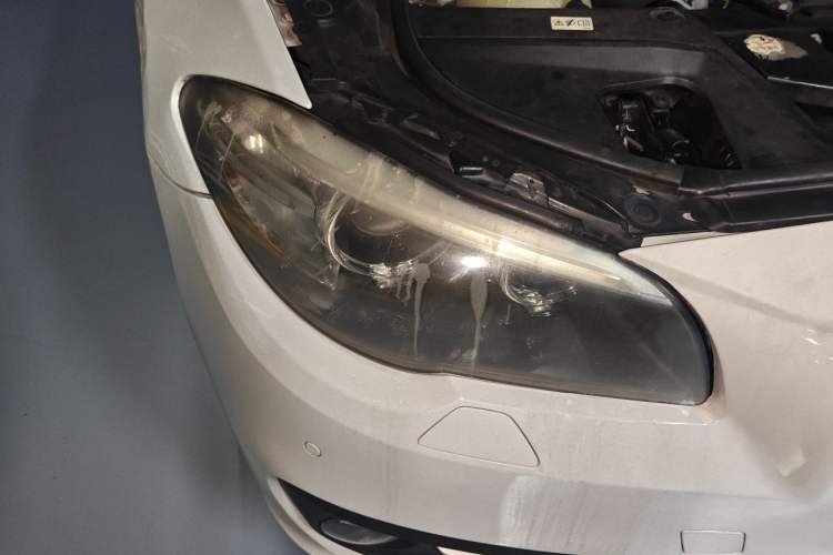 Used BMW 5 Series 2014 520Li Elegant Model Right Front Headlight