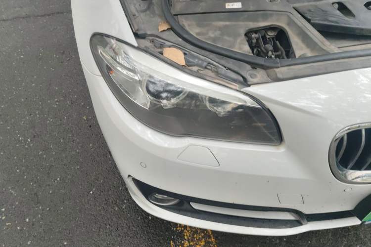 Used BMW 5 Series 2014 525Li Leading Model Right Front Headlight