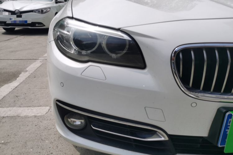 Used BMW 5 Series 2014 525Li Leading Model Right Front Headlight