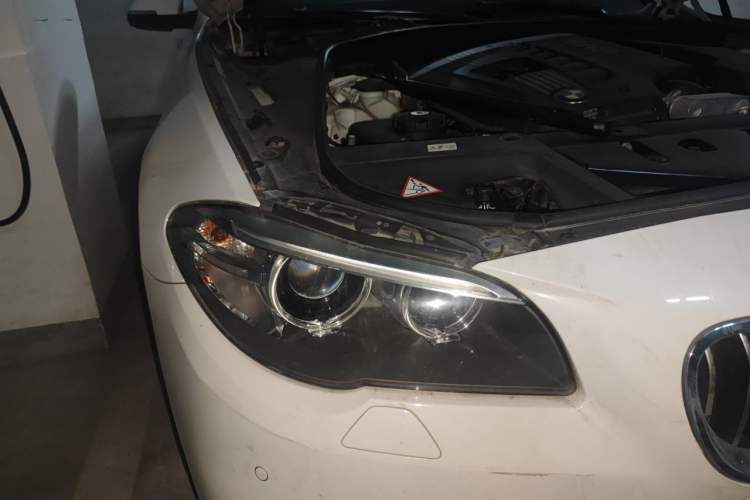 Used BMW 5 Series 2014 530Li Leading Model Right Front Headlight