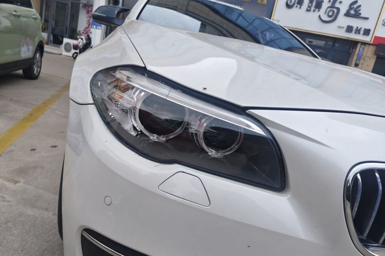 Used BMW 5 Series 2014 520i Elegant Edition Right Front Headlight