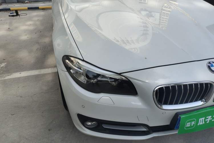 Used BMW 5 Series 2014 520Li Elegant Model Right Front Headlight