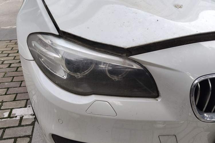 Used BMW 5 Series 2014 525Li Leading Model Right Front Headlight