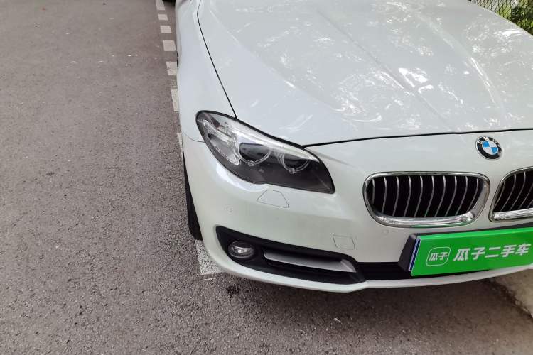 Used BMW 5 Series 2014 525Li Leading Model Right Front Headlight
