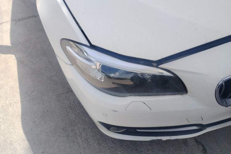 Used BMW 5 Series 2014 525Li Leading Model Right Front Headlight