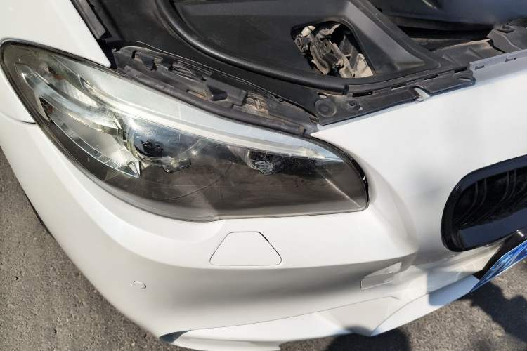 Used BMW 5 Series 2014 520Li Elegant Model Right Front Headlight
