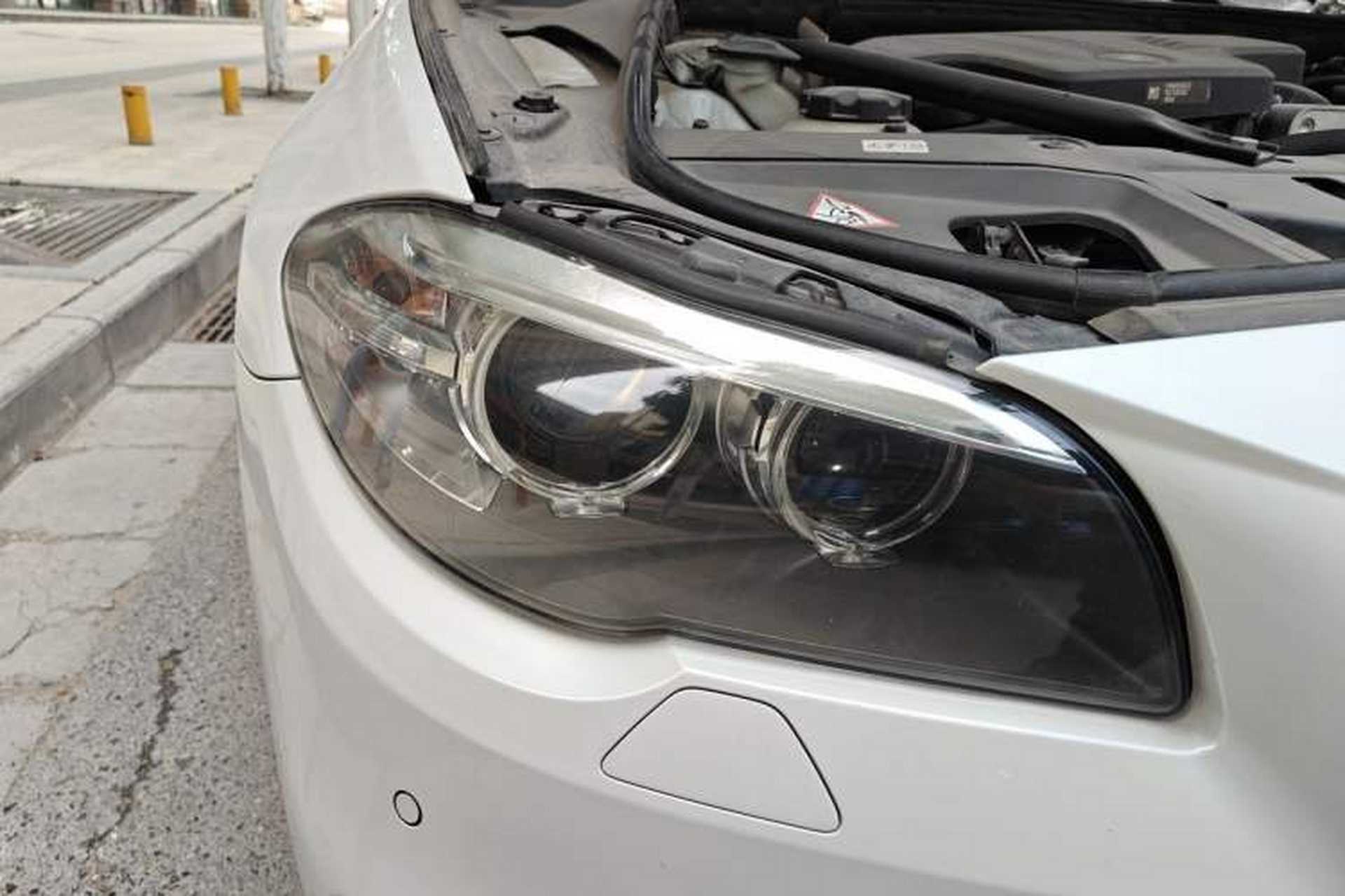 Used BMW 5 Series 2014 525Li Luxury Design Package Right Front Headlight