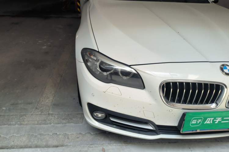 Used BMW 5 Series 2014 520Li Elegant Model Right Front Headlight