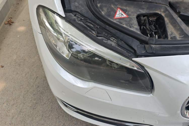 Used BMW 5 Series 2014 525Li Leading Model Right Front Headlight