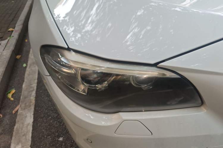 Used BMW 5 Series 2014 528Li Leading Model Right Front Headlight