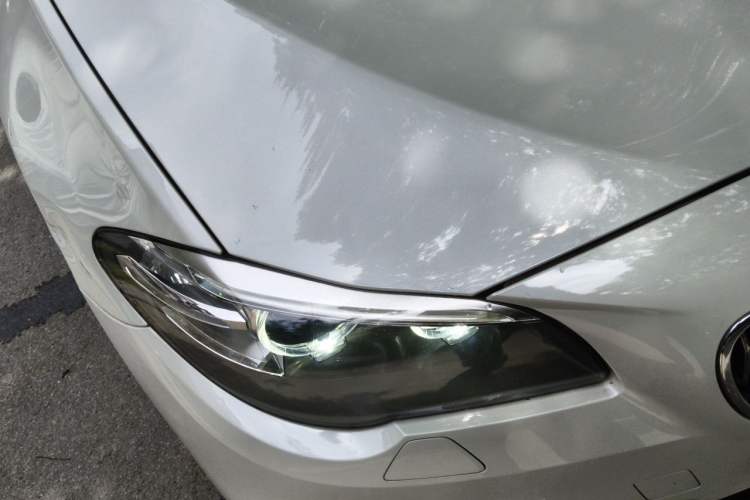 Used BMW 5 Series 2014 525Li Luxury Design Package Right Front Headlight