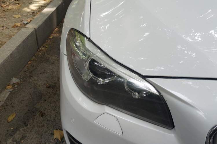 Used BMW 5 Series 2014 525Li Fashion Design Package Right Front Headlight