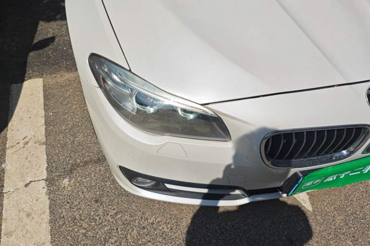 Used BMW 5 Series 2014 525Li Leading Model Right Front Headlight