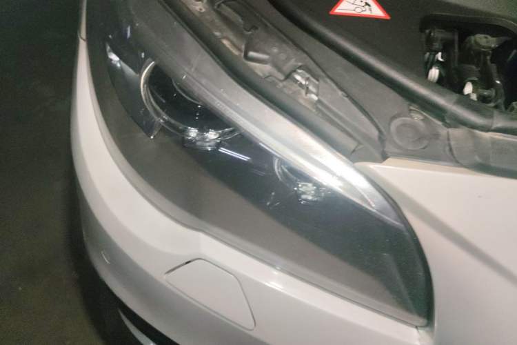 Used BMW 5 Series 2014 535Li Leading Model Right Front Headlight