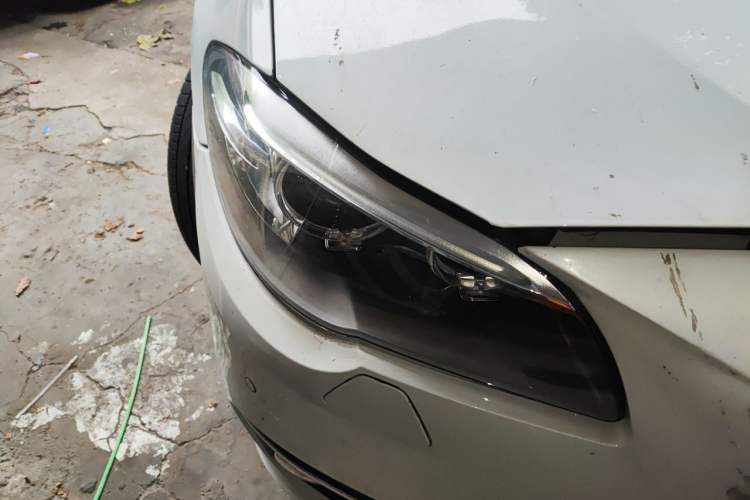 Used BMW 5 Series 2014 525Li Leading Model Right Front Headlight