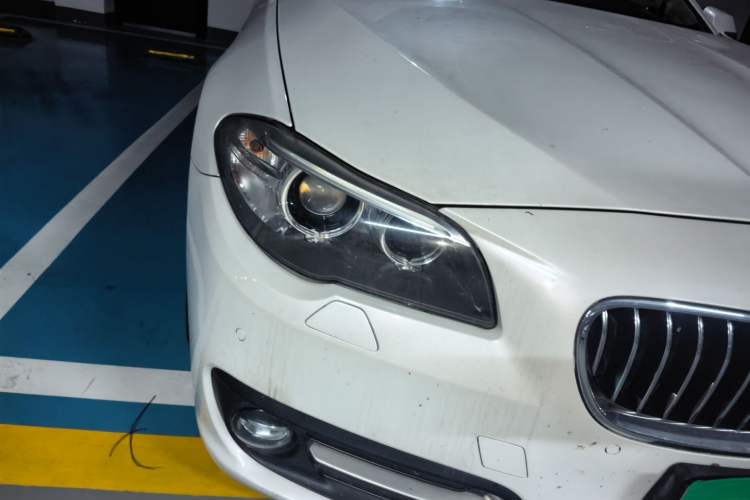 Used BMW 5 Series 2014 520i Elegant Edition Right Front Headlight