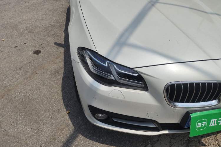 Used BMW 5 Series 2014 520Li Elegant Model Right Front Headlight