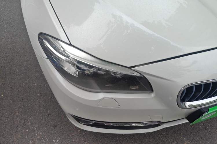 Used BMW 5 Series 2014 525Li Luxury Design Package Right Front Headlight