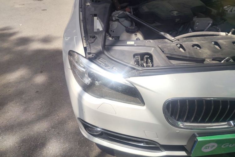 Used BMW 5 Series 2014 525Li Luxury Design Package Right Front Headlight