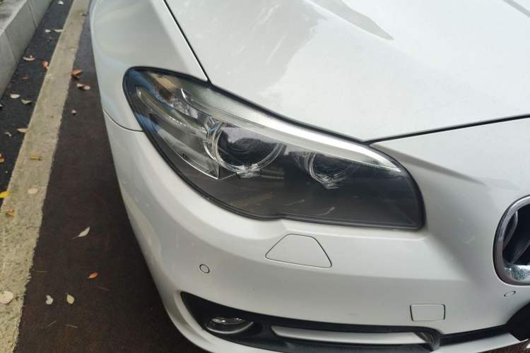 Used BMW 5 Series 2014 520Li Elegant Model Right Front Headlight