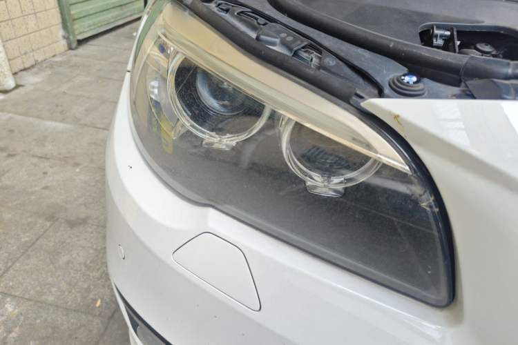 Used BMW 5 Series 2014 525Li Leading Model Right Front Headlight