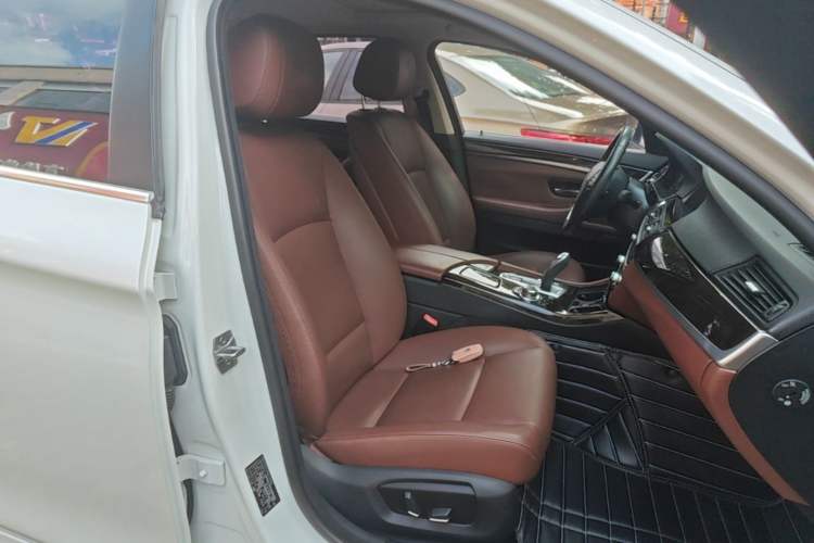 Used BMW 5 Series 2014 525Li Leading Model Right Front Seat