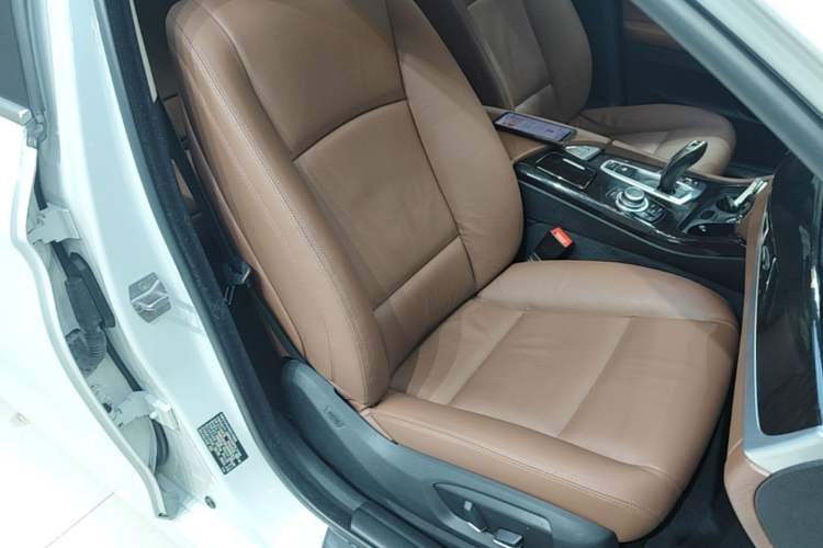 Used BMW 5 Series 2014 525Li Leading Model Right Front Seat
