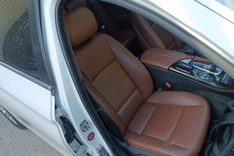 Used BMW 5 Series 2014 525Li Leading Model Right Front Seat
