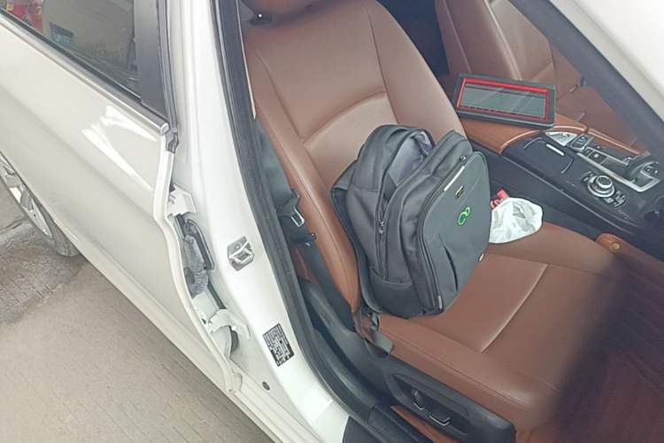 Used BMW 5 Series 2014 520Li Elegant Model Right Front Seat
