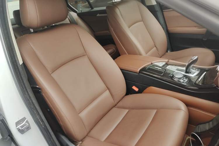Used BMW 5 Series 2014 525Li Leading Model Right Front Seat