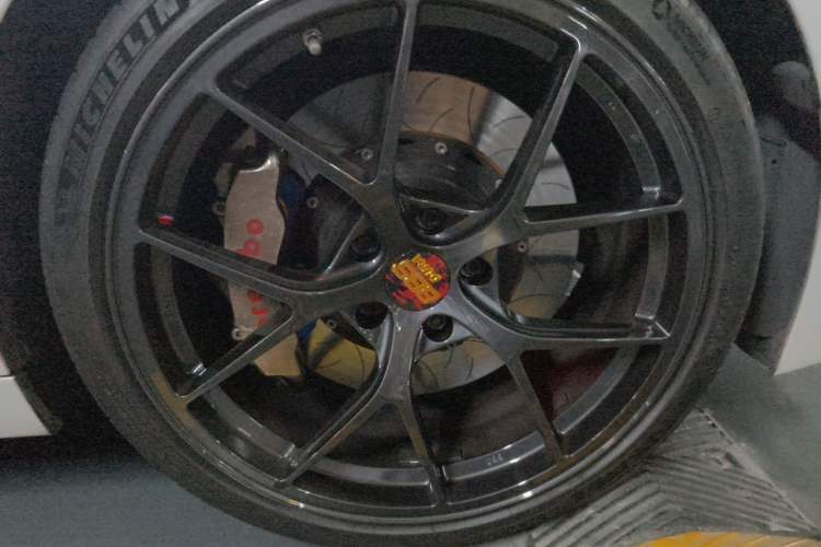 Used BMW 5 Series 2014 528i Touring Edition Right Front Wheel Hub