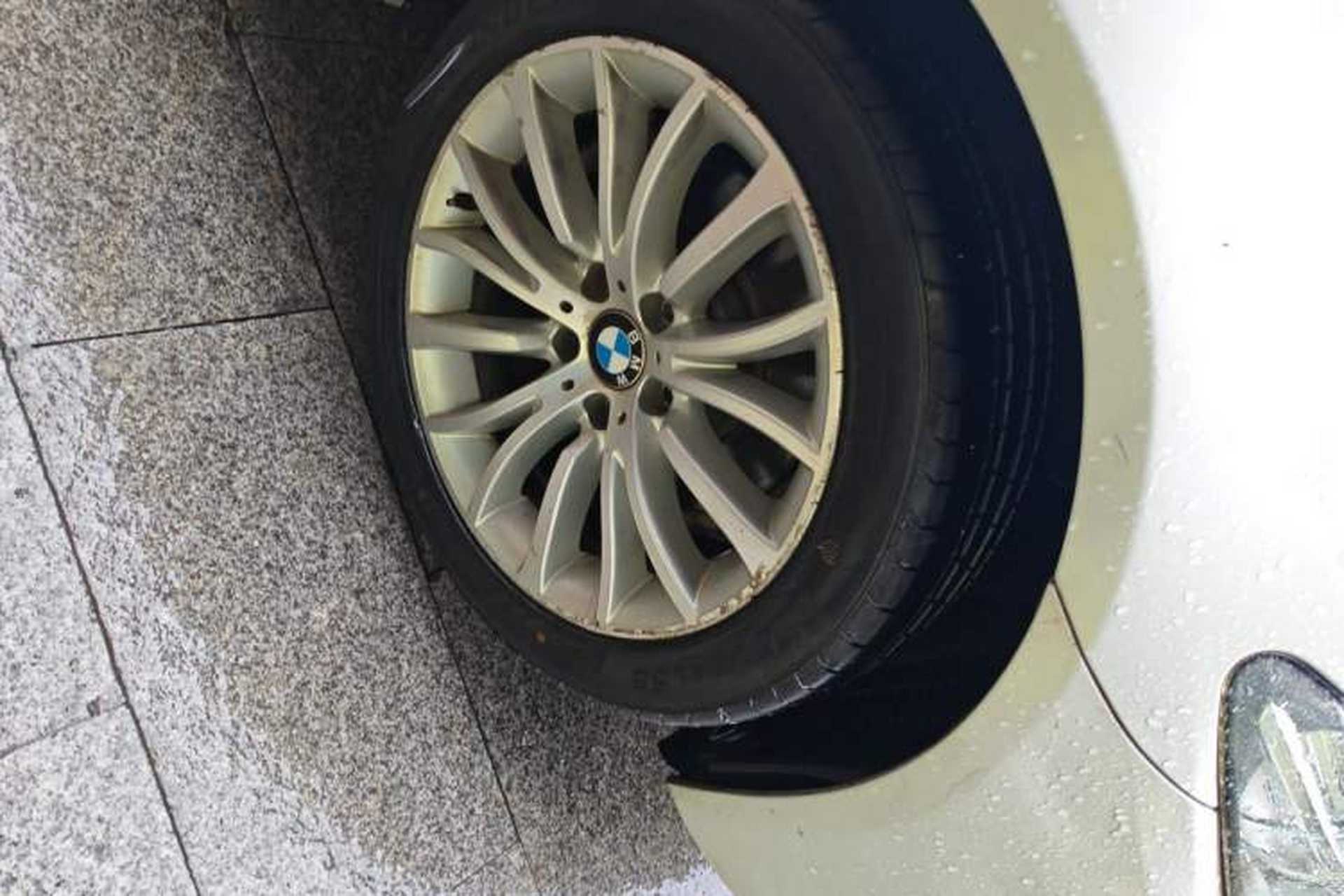 Used BMW 5 Series 2014 525Li Luxury Design Package Right Front Wheel Hub