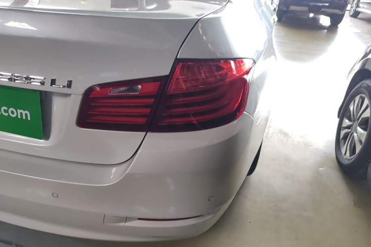 Used BMW 5 Series 2014 525Li Leading Model Right Rear Taillight