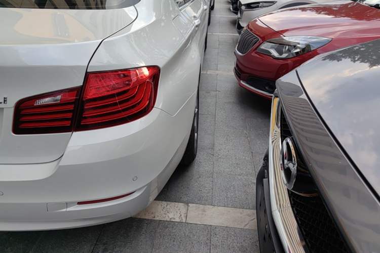 Used BMW 5 Series 2014 520Li Elegant Model Right Rear Taillight