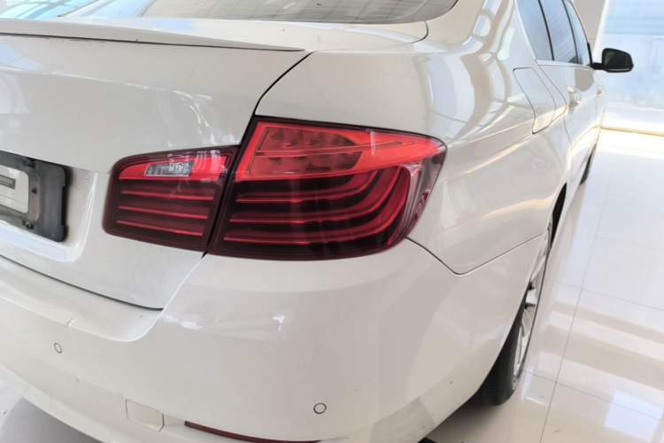 Used BMW 5 Series 2014 520Li Elegant Model Right Rear Taillight