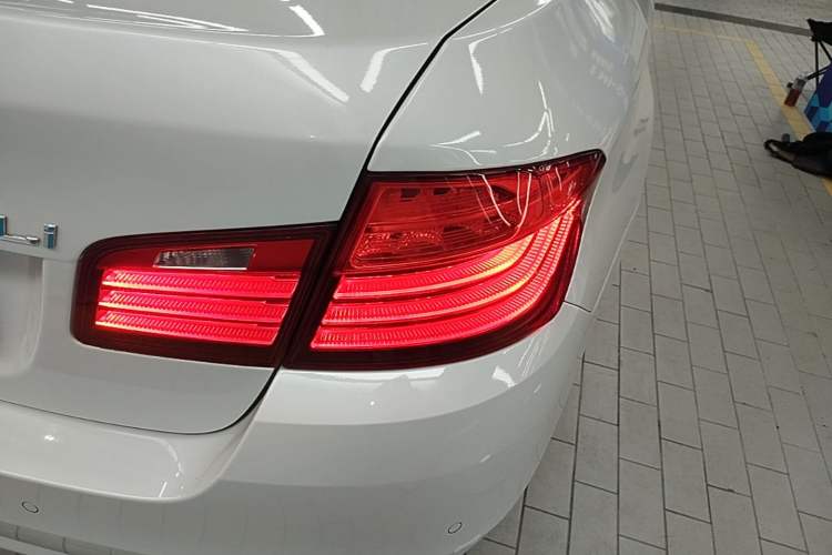 Used BMW 5 Series 2014 525Li Leading Model Right Rear Taillight