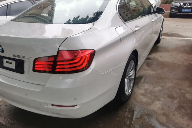Used BMW 5 Series 2014 520Li Elegant Model Right Rear Taillight
