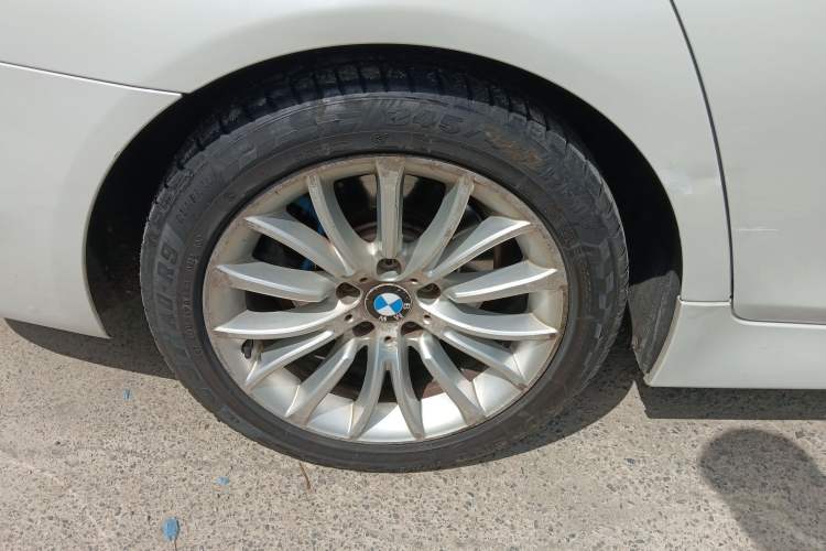 Used BMW 5 Series 2014 525Li Luxury Design Package Right Rear Wheel Hub