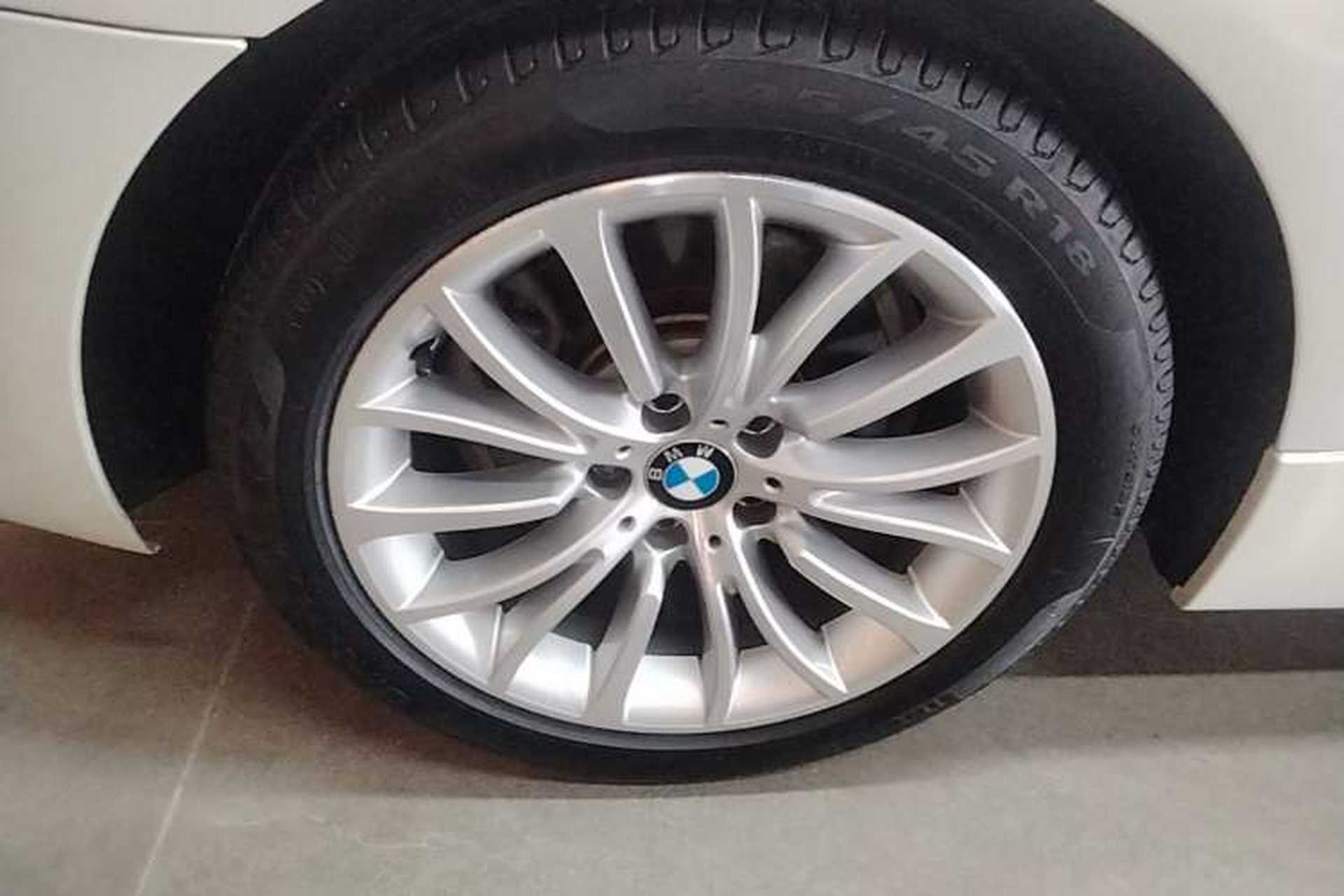 Used BMW 5 Series 2014 525Li Luxury Design Package Right Rear Wheel Hub
