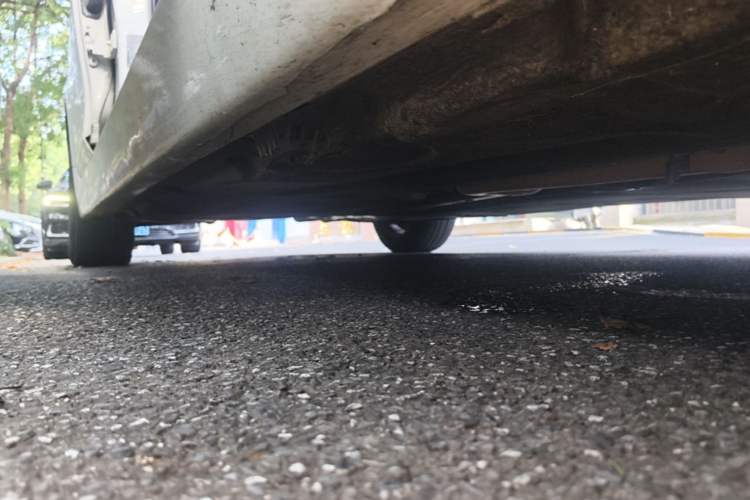 Used BMW 5 Series 2014 520Li Elegant Model Right Side Sill