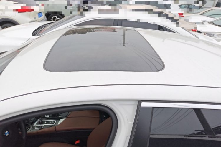 Used BMW 5 Series 2014 520Li Elegant Model Roof